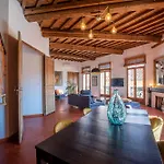 Romantic Getaway In The Heart Of アパート