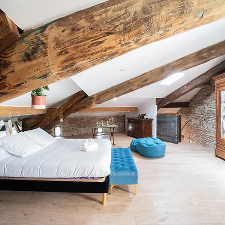 Romantic Getaway In The Heart Of Lägenhet *